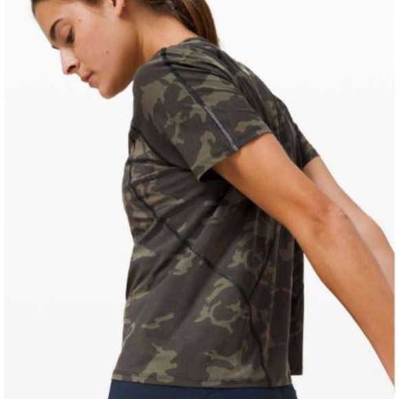 Lululemon Outrun the Heat Short Sleeve Incognito Camo Multi Gator Green 10 EUC - Picture 7 of 10